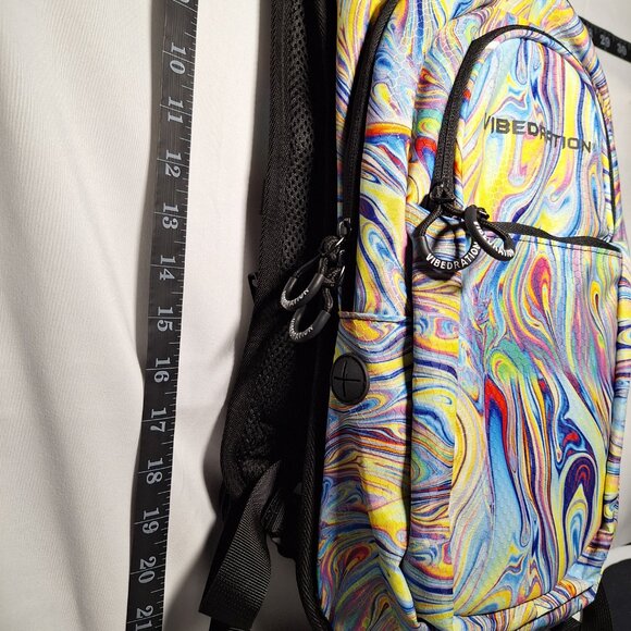 Vibedration Hydration Backpack with bladder - swirls - Used - Picture 4 of 12